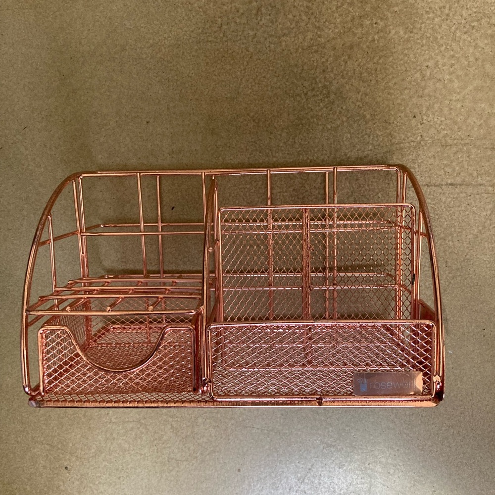 Makeup organizer